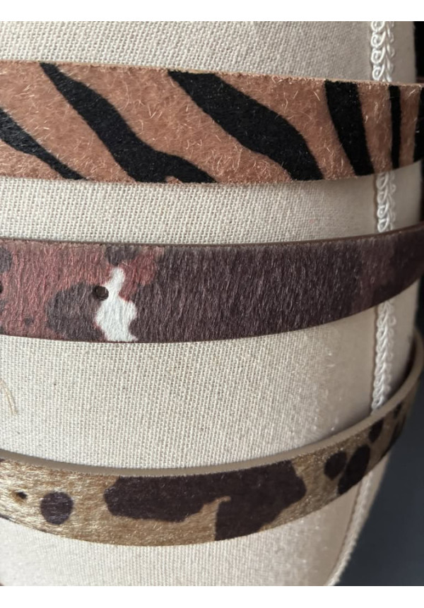 0004. Cinturón print animal pelo