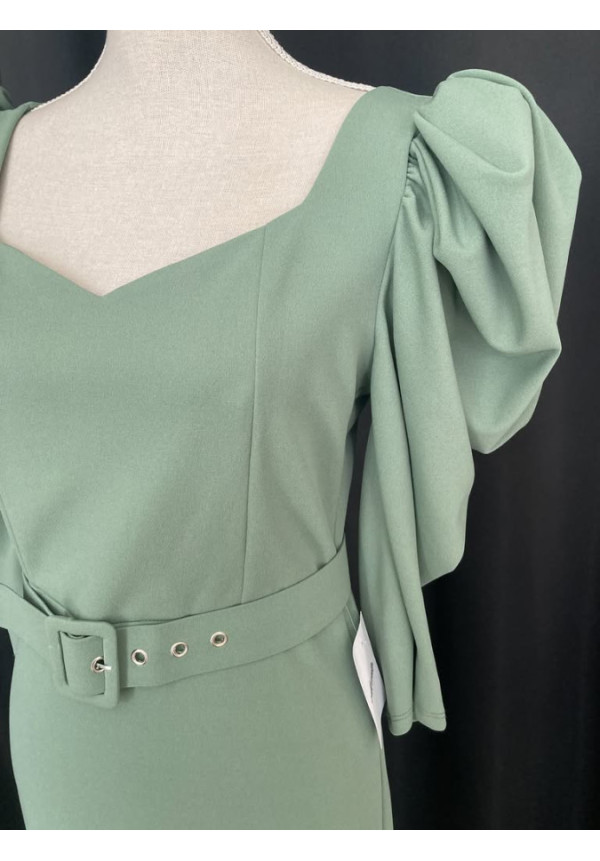 5.10. Vestido cinturón 