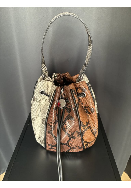 025. Bolso tricolor serp