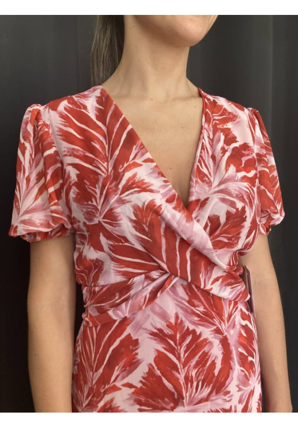 4.4. Vestido estampado lazada