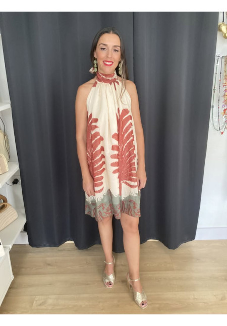 6.70. Vestido halter corto