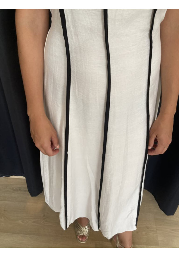 6.21. Vestido líneas