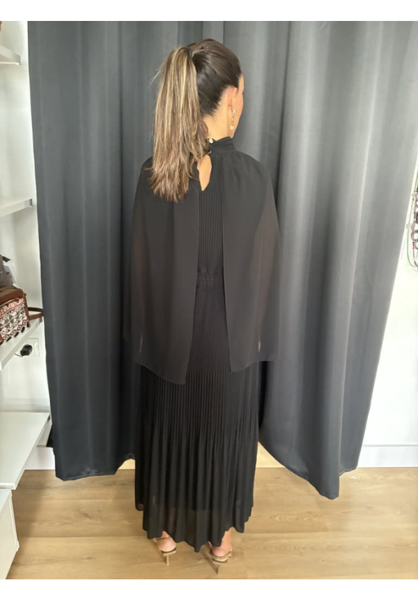 0029. Vestido capa