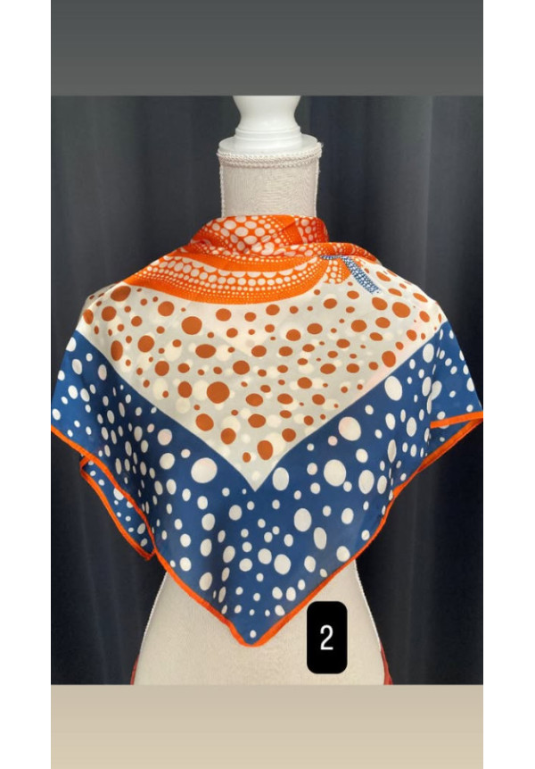 925-1. Pañuelo seda estampado