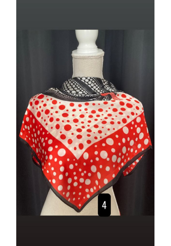925-1. Pañuelo seda estampado