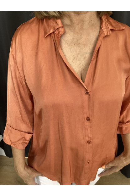 1.8. Camisa satén 