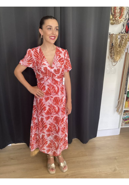 4.4. Vestido estampado lazada