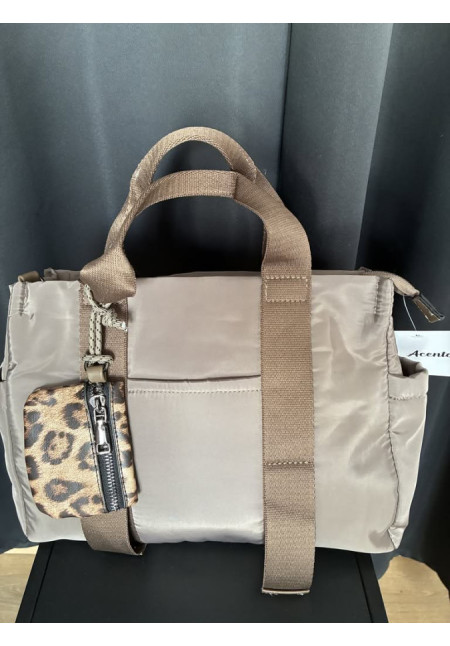 001. Bolso naylon basic