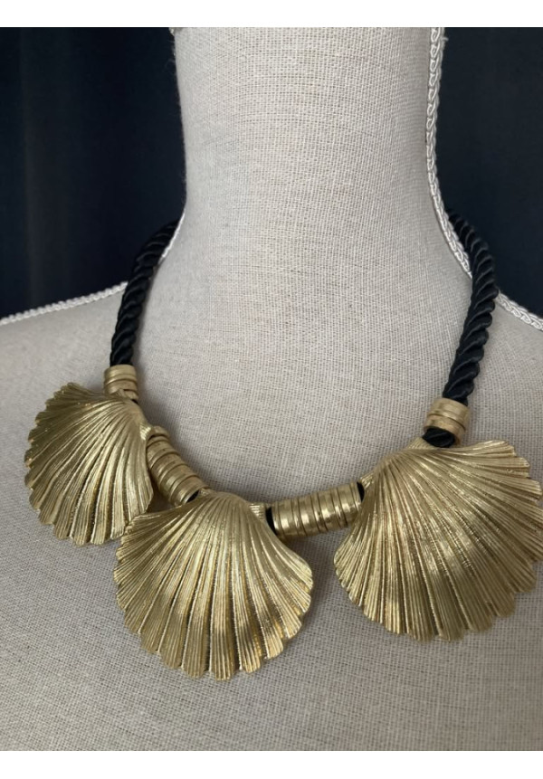 2.1. Collar conchas