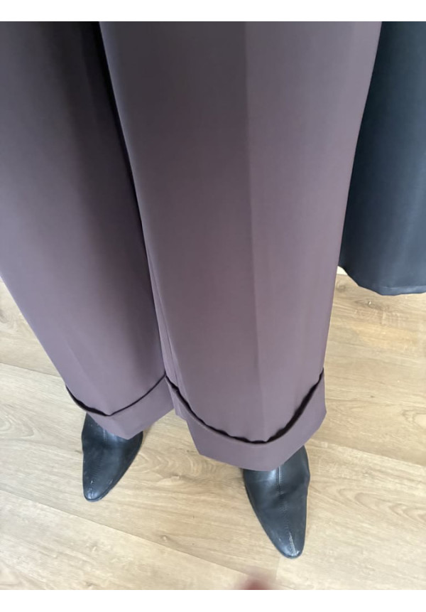 0026. Pantalón traje