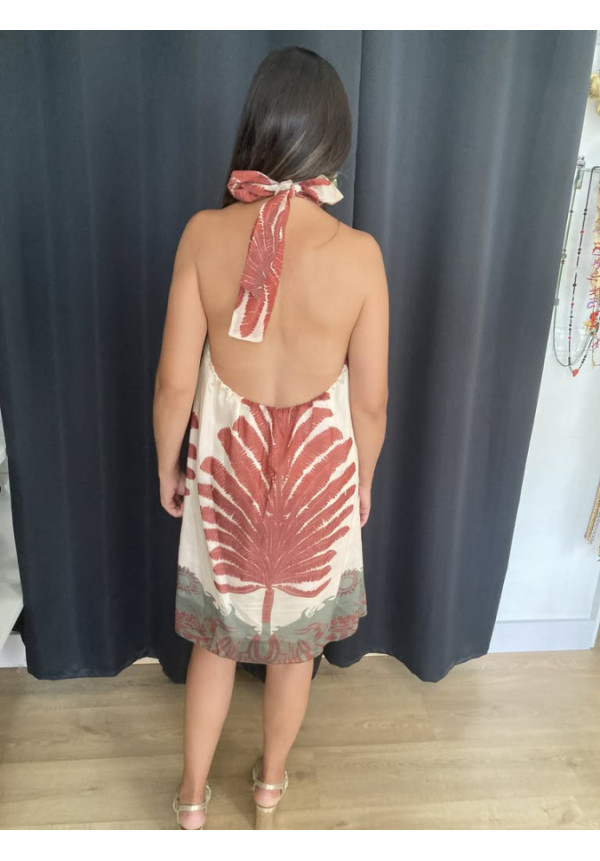 6.70. Vestido halter corto