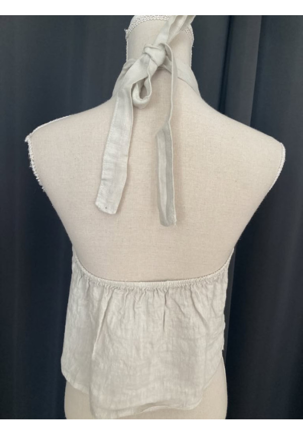2.2. Top lino halter