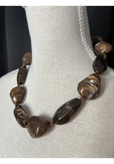3. Collar piedras