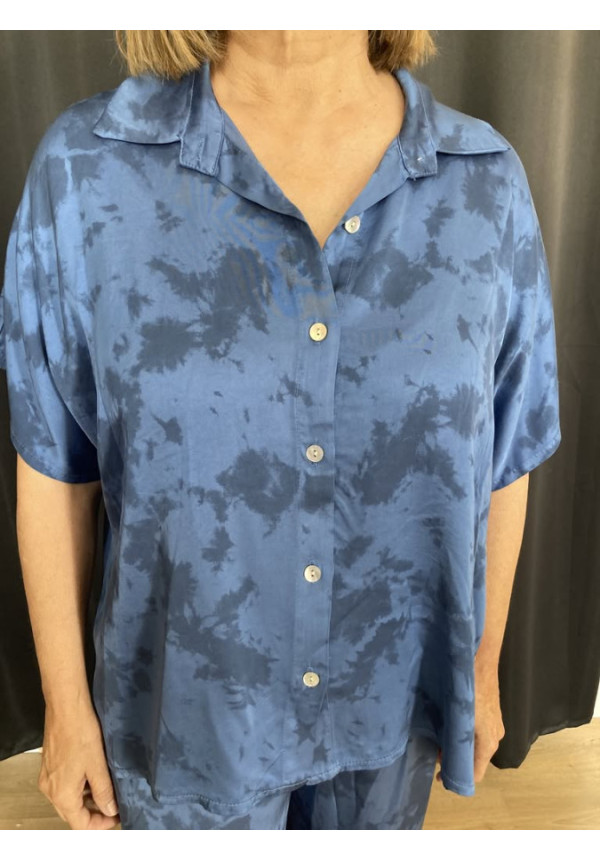 5.6. Blusa estamp abstracto satén