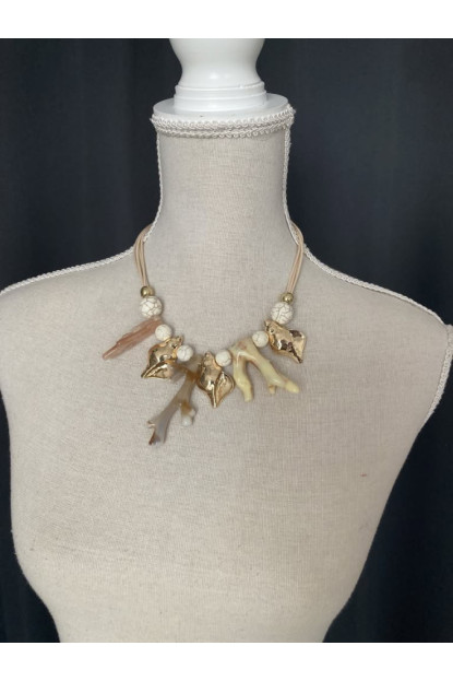 2.5. Collar caracolas