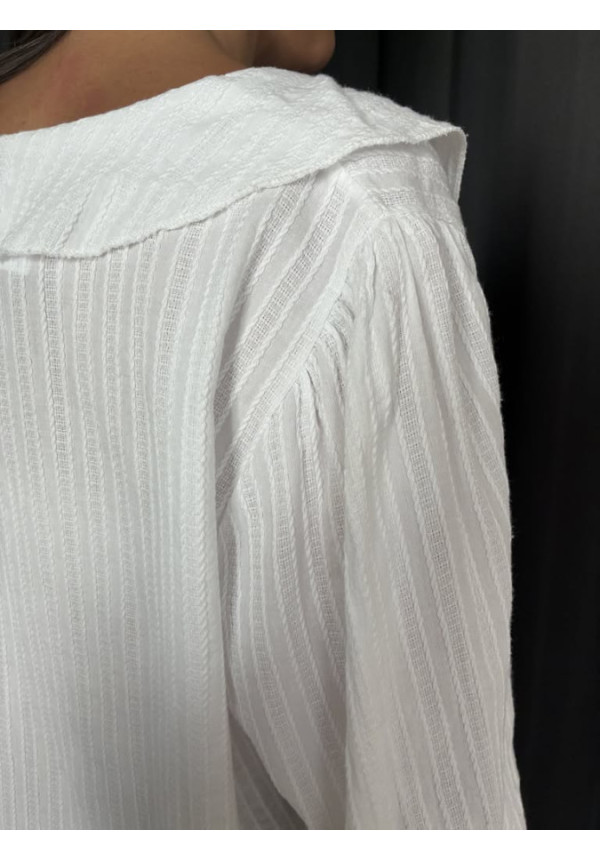 0038. Blusa tela trenzada