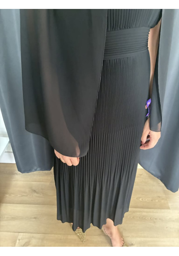 0029. Vestido capa