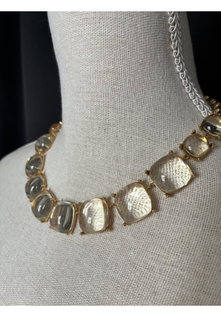 5. Collar piedras transparentes