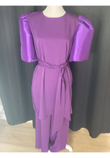 1302. Dos piezas manga abullonada