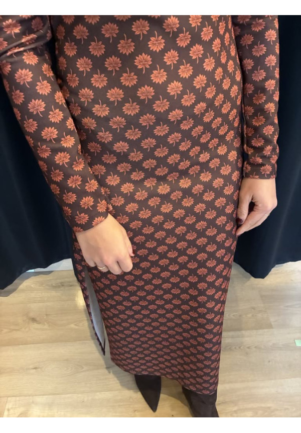 00169. Vetido estampado chi