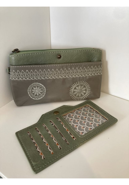 2.2. Cartera monedero bordados