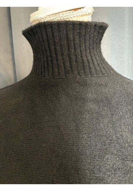 00125. Jersey perkins canutón