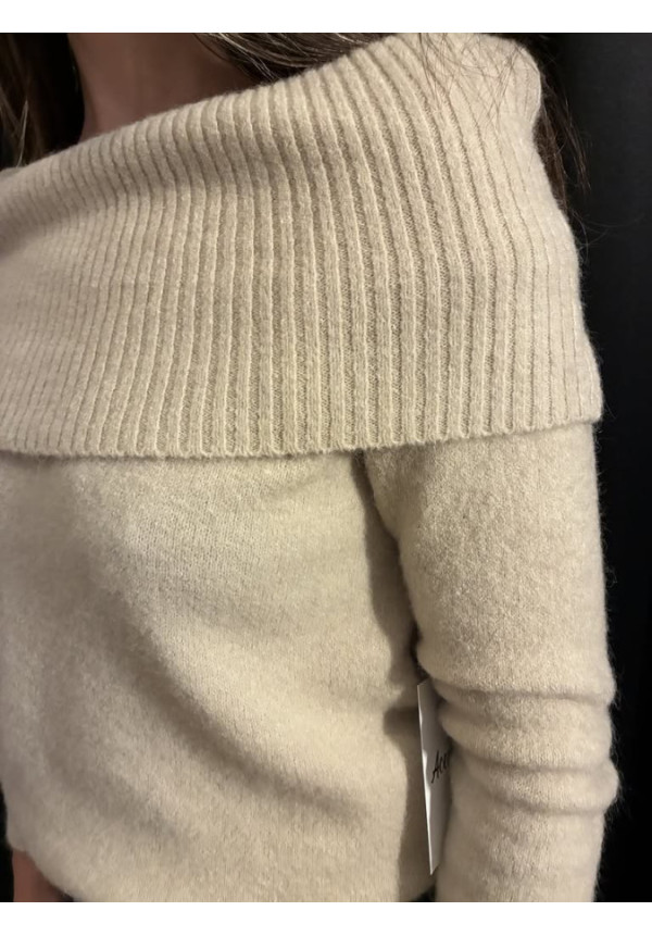 00124. Jersey hombros