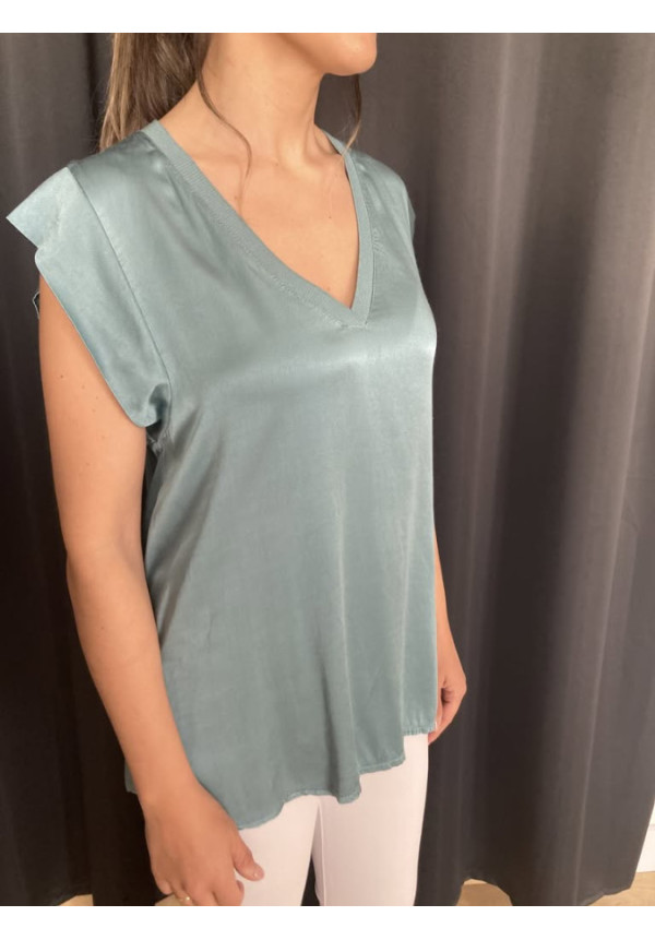 2.4. Blusa satén 