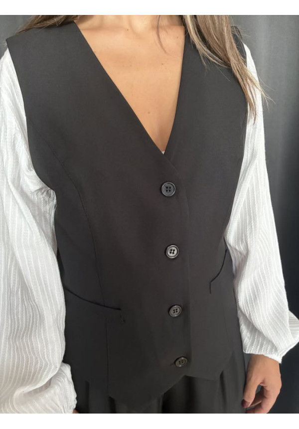 01. Conjunto chaleco