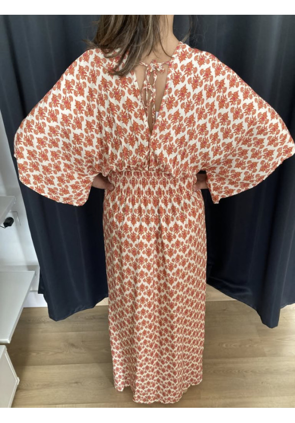 1.2. Vestido estampado escote V