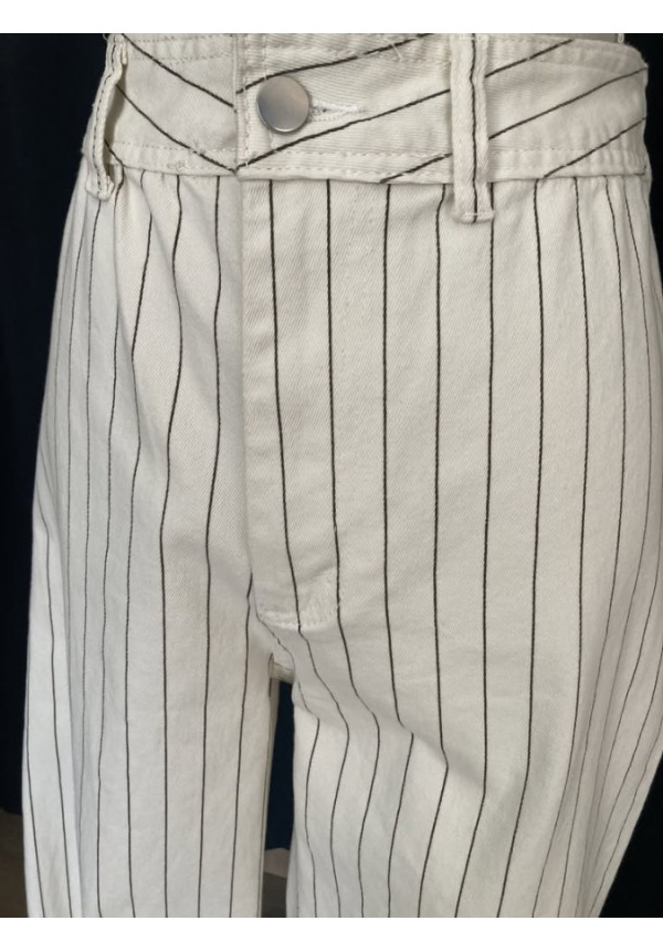 1.9. Pantalón rayas 