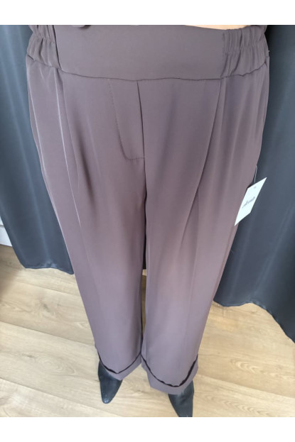0026. Pantalón traje