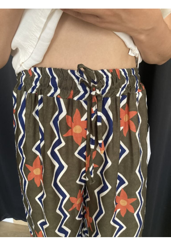 1.9. Pantalón estampado