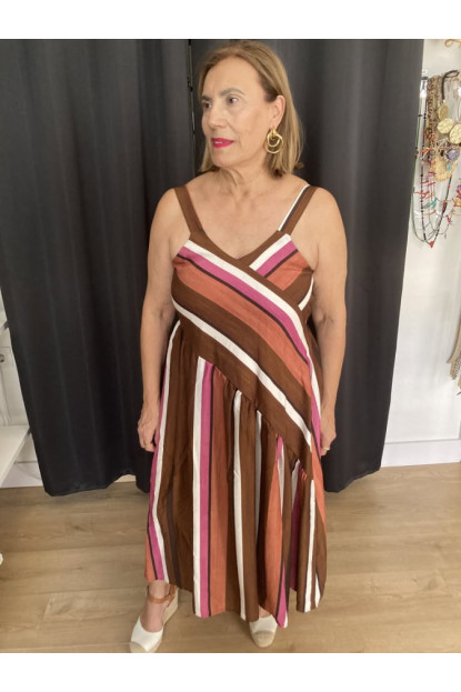 6.48. Vestido estampado tirantes