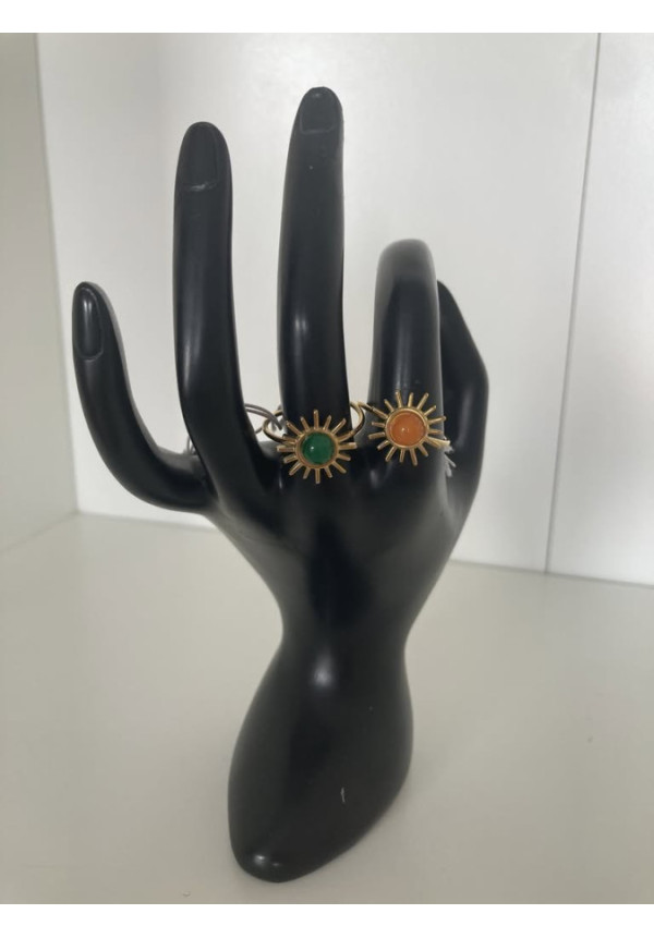 Anillo sol piedras