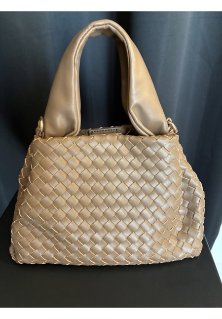 051. Bolso mini trenzado