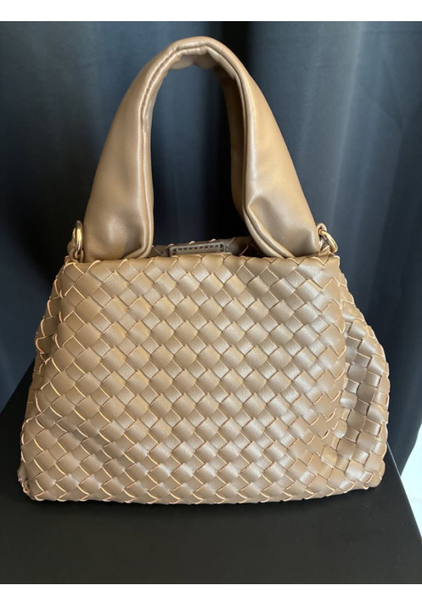 051. Bolso mini trenzado