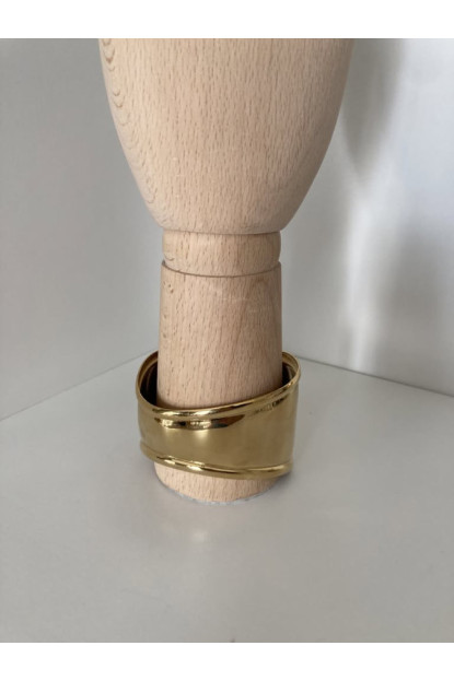 2.2. Brazalete liso
