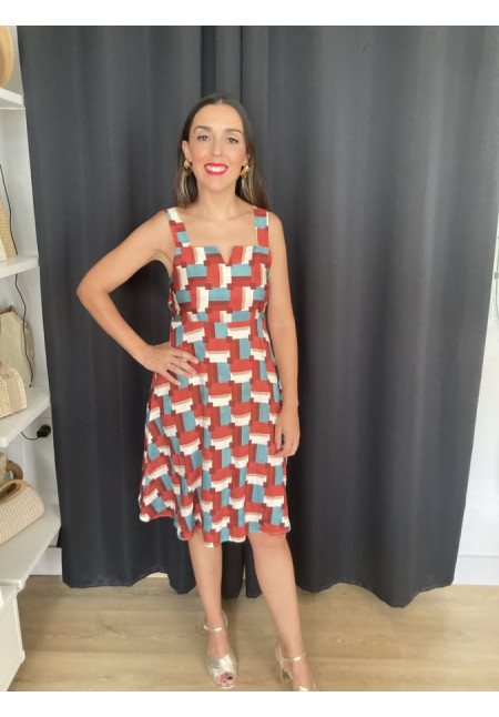 6.56. Vestido estampado retro escote