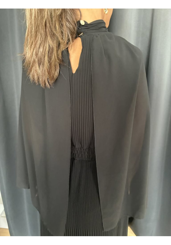 0029. Vestido capa