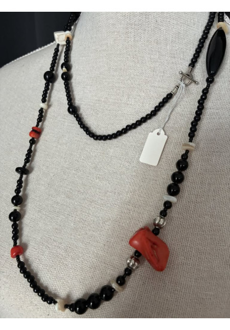 6. Collar piedra natural