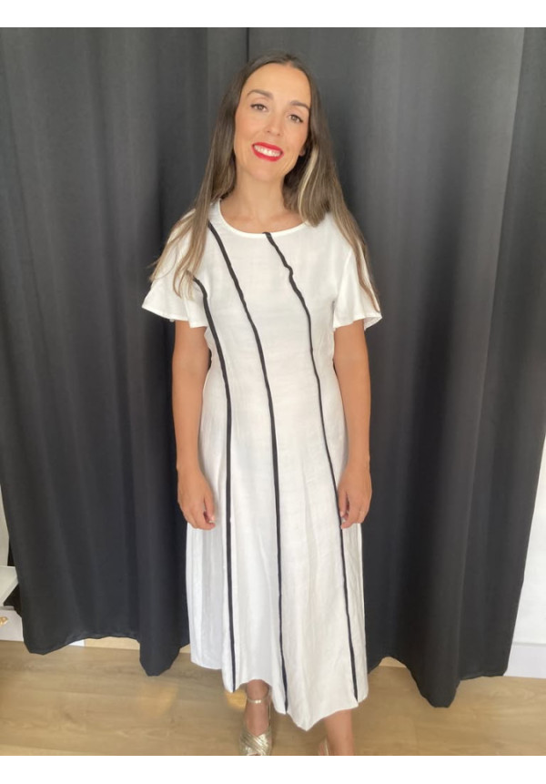 6.21. Vestido líneas