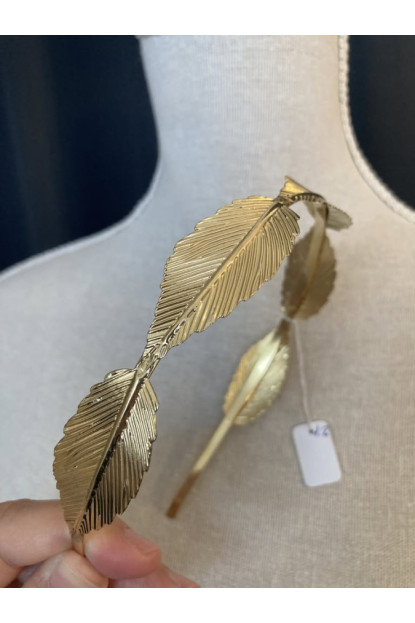 1.2. Diadema hojas relieve