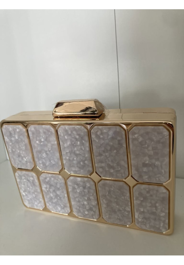 3.4. Clutch nácar