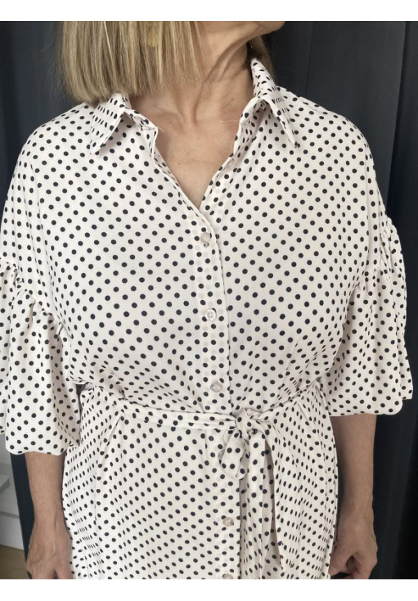 2.3. Vestido lunares camisero