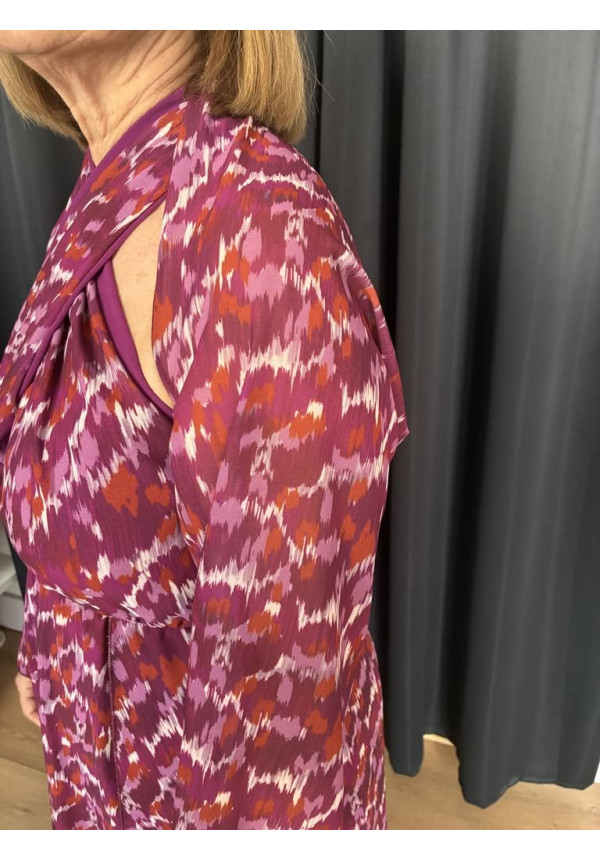 27. Vestido capa