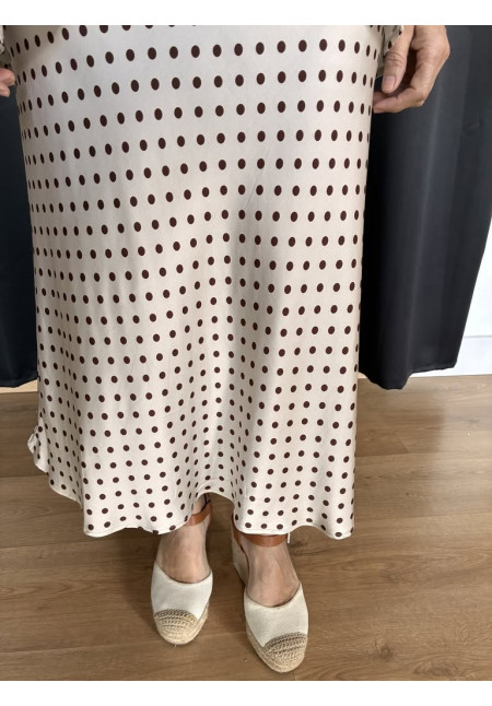 7. Falda estampada lunares