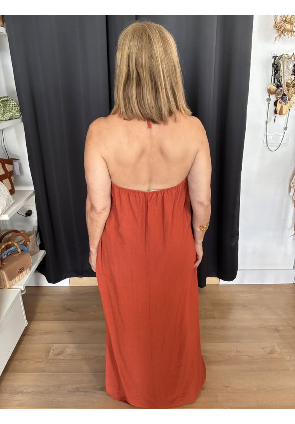 47. Vestido detalle O escote