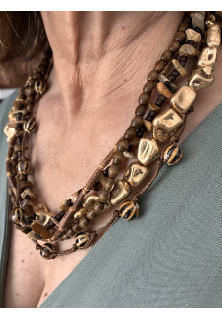 Collar Q
