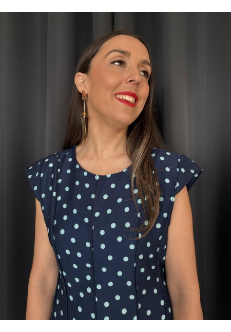 201. Vestido lunares líneas